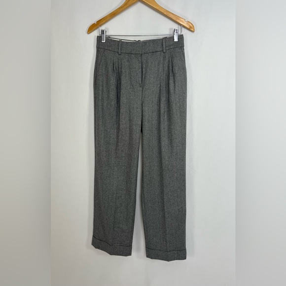 NEW / Wide-leg essential pant in grey herringbone Italian wool blend / B003 - Picture 9 of 9